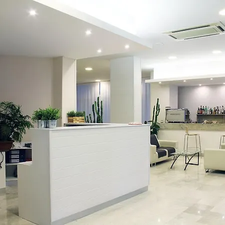 Major Hotel