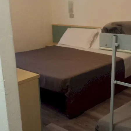 Major Hotel